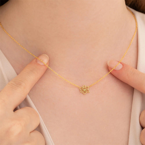 Load image into Gallery viewer, Custom Combined Birth Flower Necklace for Mom Personalized 12 Month Flower Stainless Steel Necklaces Jewelry Mothers Day Gift
